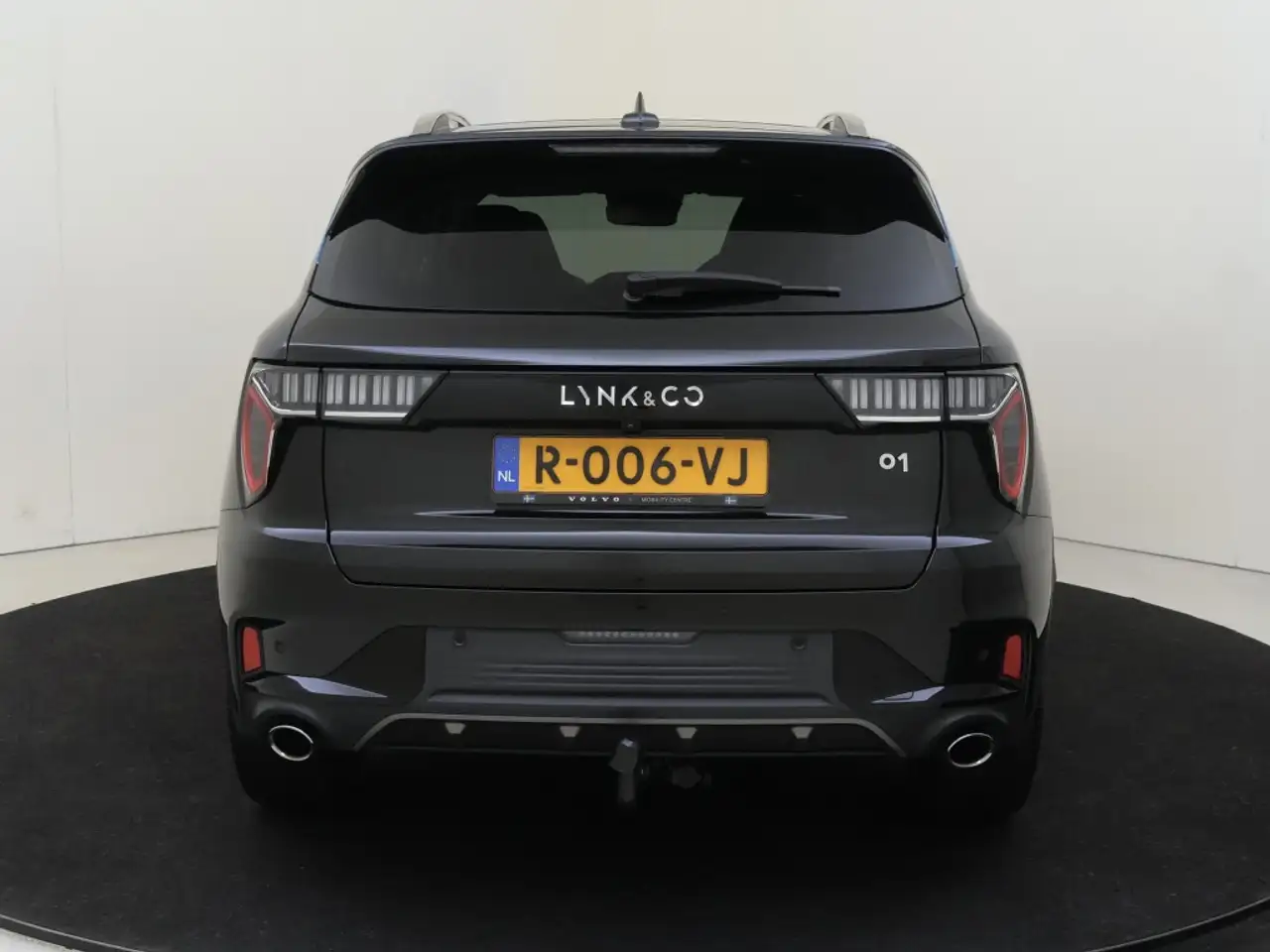 Lynk & Co 01 2022