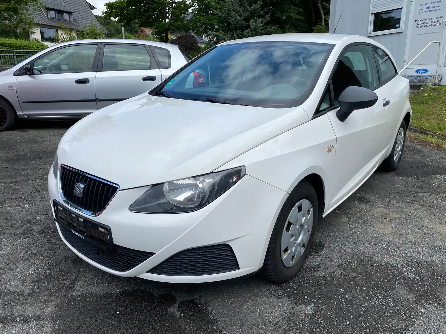 SEAT Ibiza Basis Weiß - 1