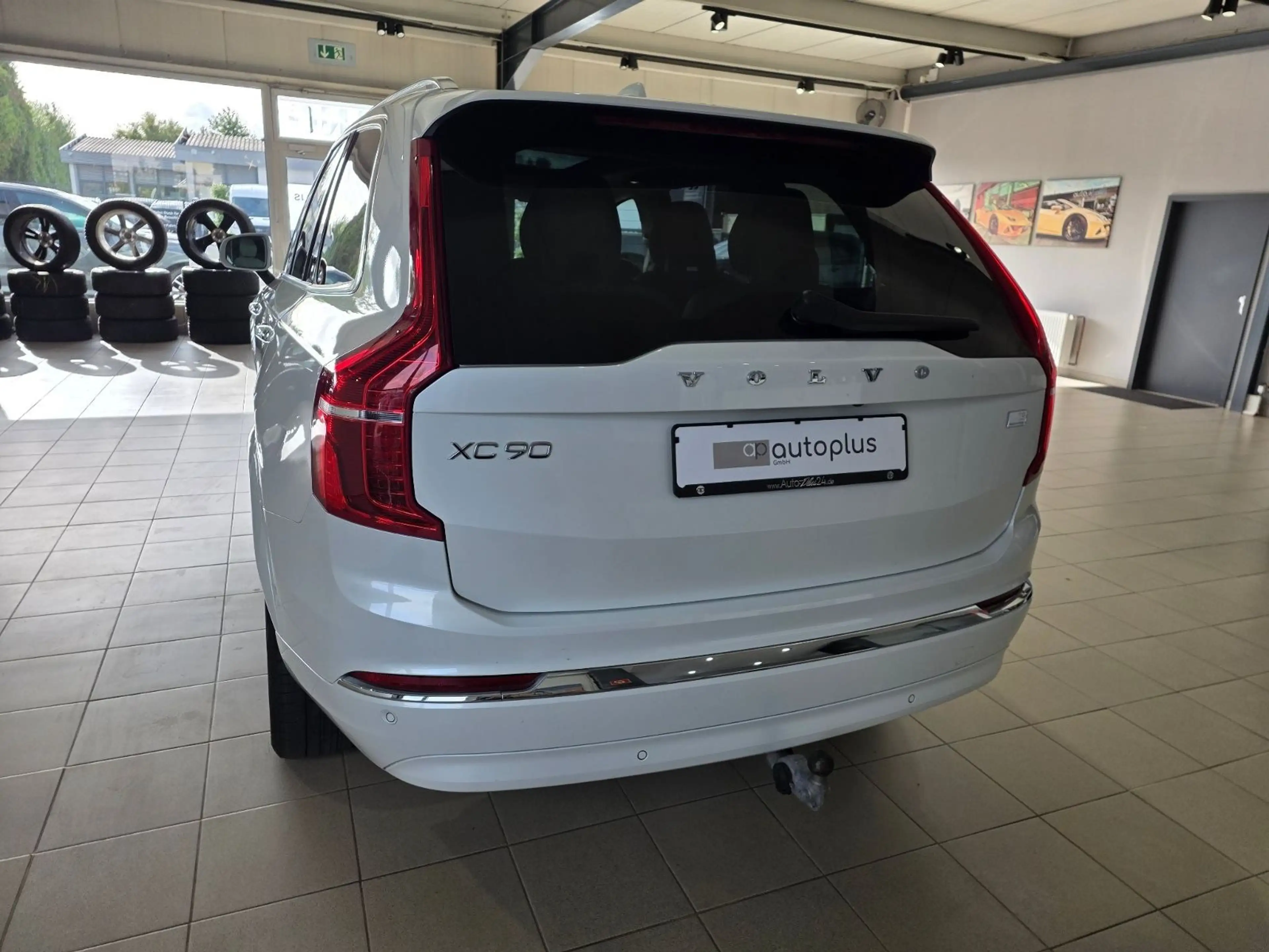 Volvo XC90 T8 Ultimate Bright Recharge AWD B&W Massage — photo 9