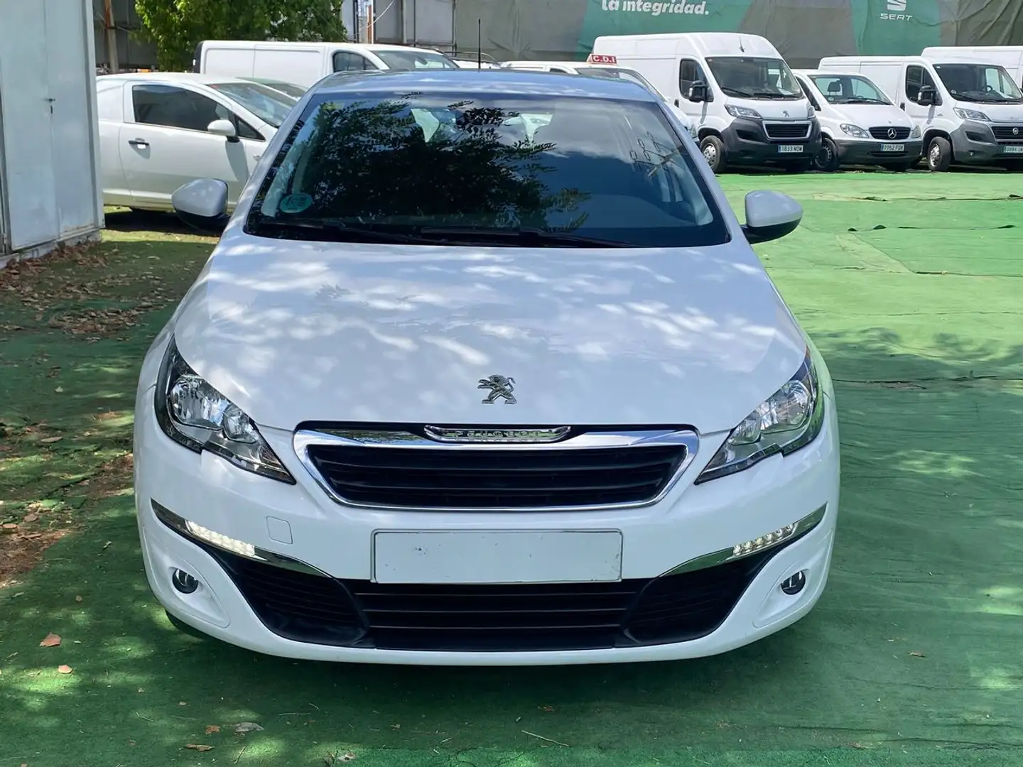 Peugeot 308 1.2 PureTech S&S Access 110 Blanco - 2