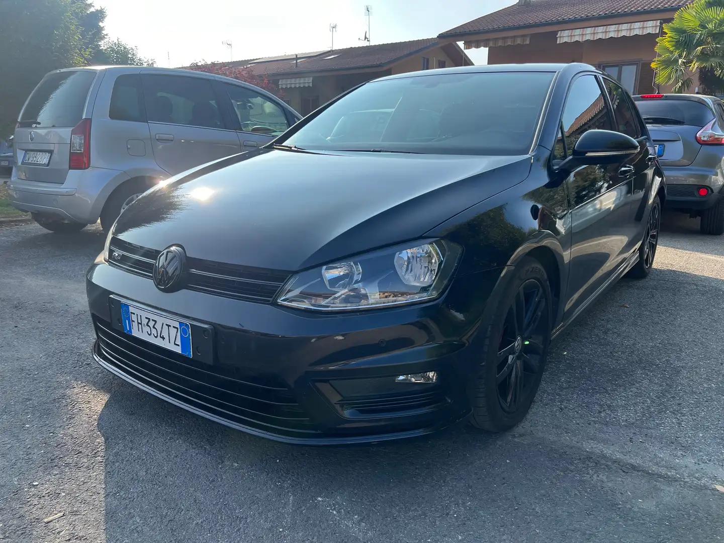 Volkswagen Golf R R Line 1.6 tdi 115cv Nero - 2