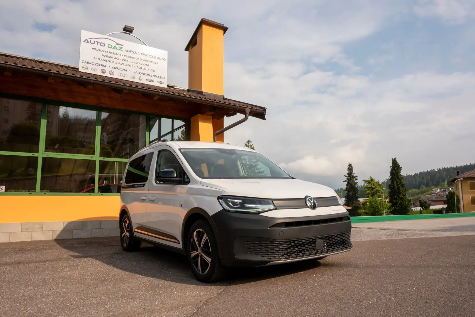 Volkswagen Caddy 2.0 TDI 4Motion PANAMERICANA - GANCIO Weiß - 1