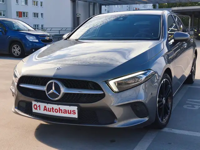 Mercedes-Benz A 200 A 200 MULTIBEAM LED/T.LEDER/AMBIENTE/RÜCKFAHRKAMERA/TOTWINKEL SPUR PARK ASSIST/TEMPOMAT