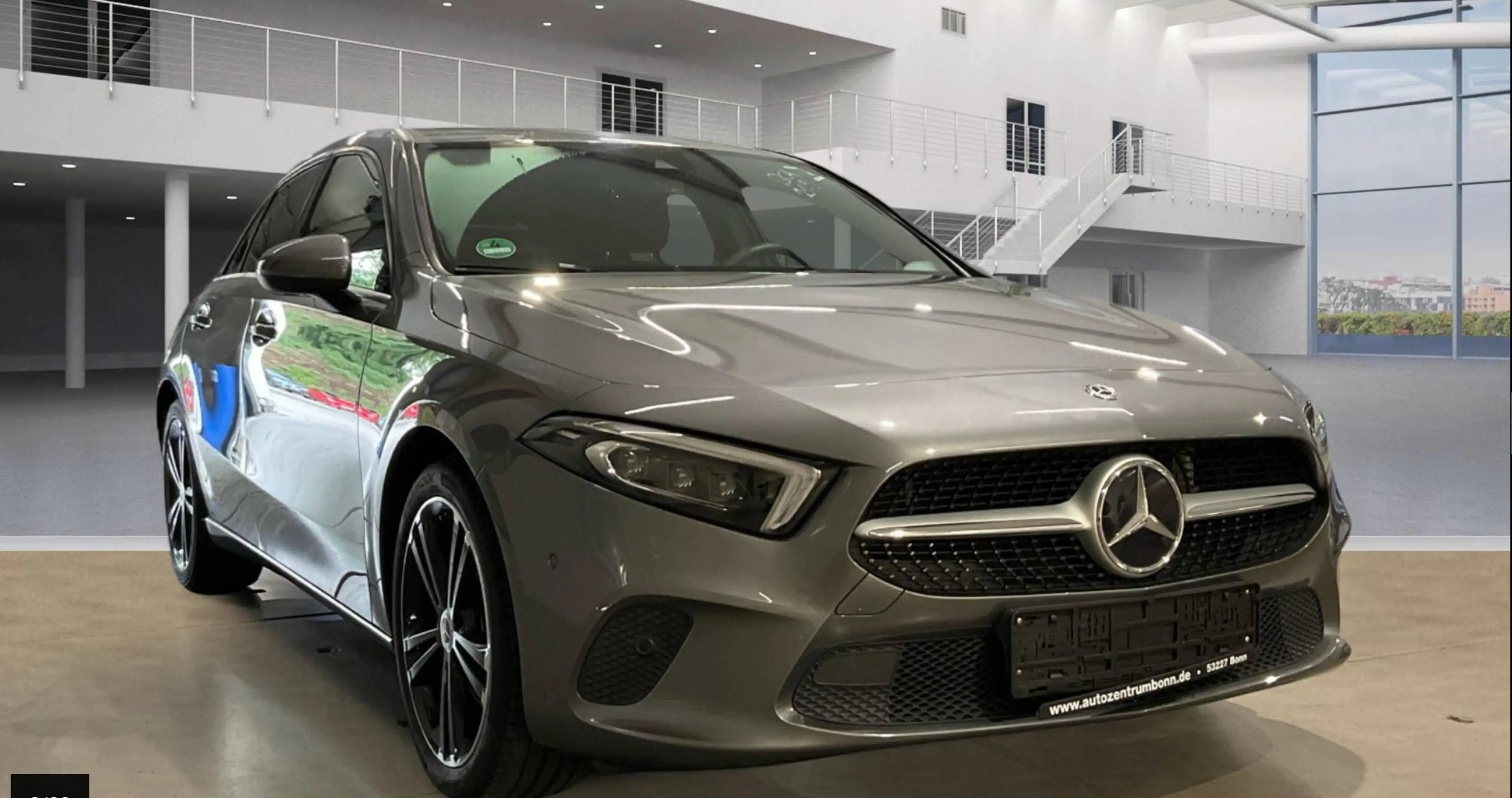 Mercedes-Benz A 200 A 200 MULTIBEAM-LED/T.LEDER/AMBIENTE/RÜCKFAHRKAMERA/TOTWINKEL-SPUR-PARK-ASSIST/TEMPOMAT — photo 2