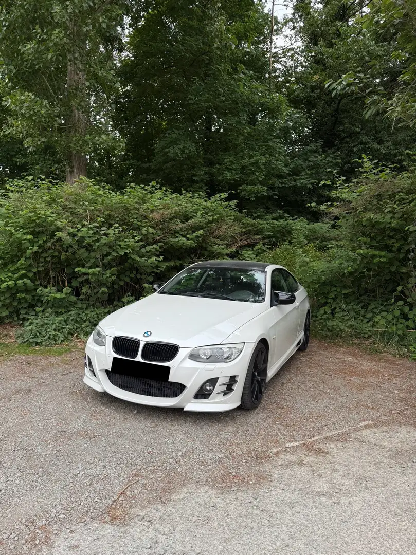 BMW 318 Coupé Wit - 1