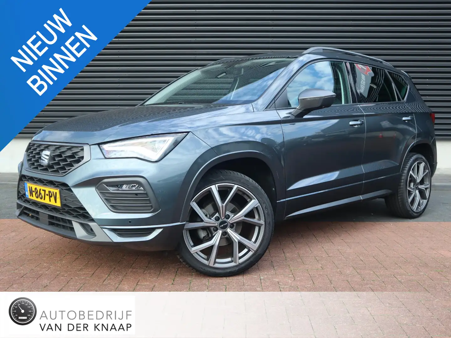 SEAT Ateca 1.5 TSI FR Business Intense | Clima | Cruise | Nav Grijs - 1