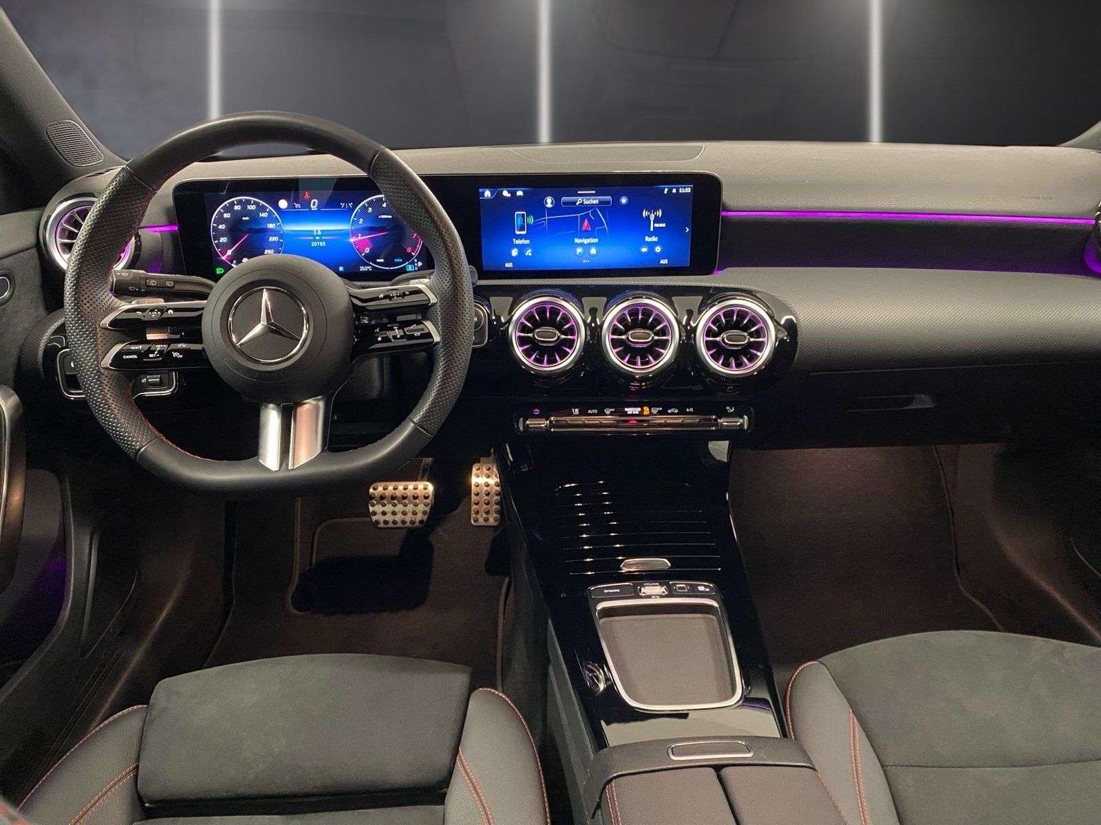 Mercedes-Benz A 180