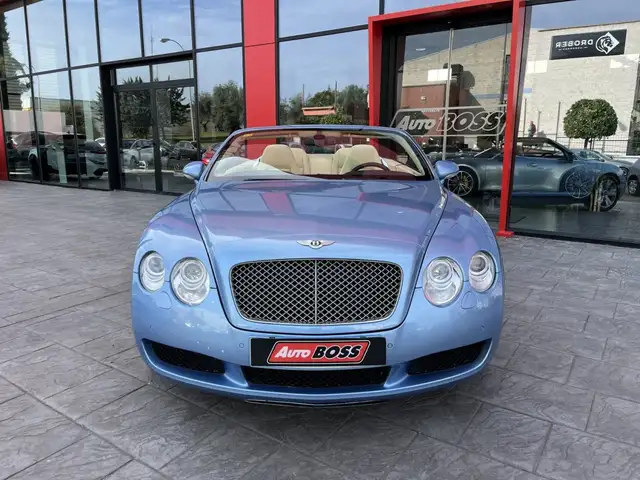 Bentley Continental view 3