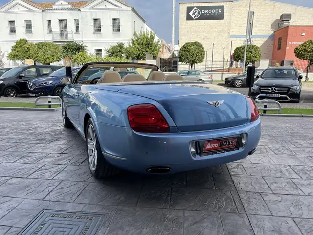 Bentley Continental view 8