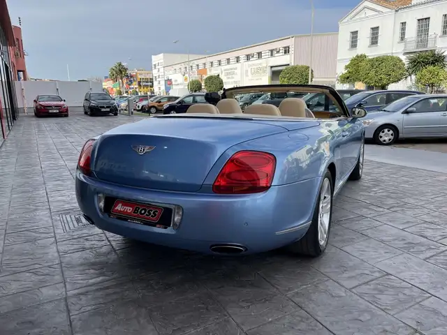 Bentley Continental view 7
