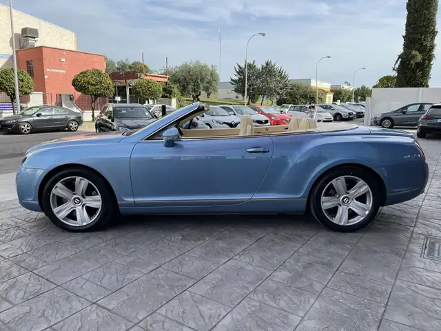 Bentley Continental view 9