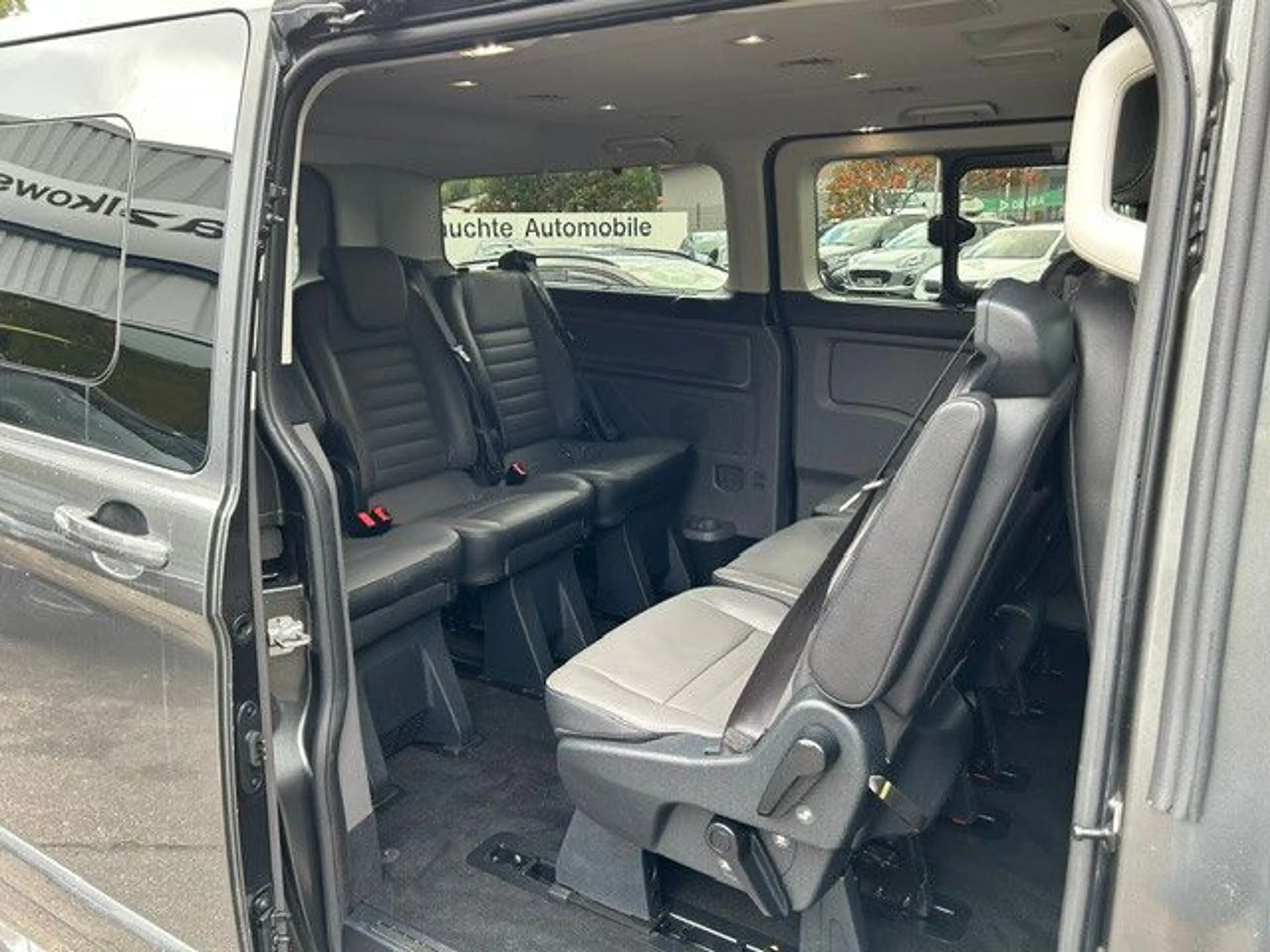 Ford Transit Tourneo Custom 310 L2 Tourneo Titanium 2.0 EcoBl — photo 11