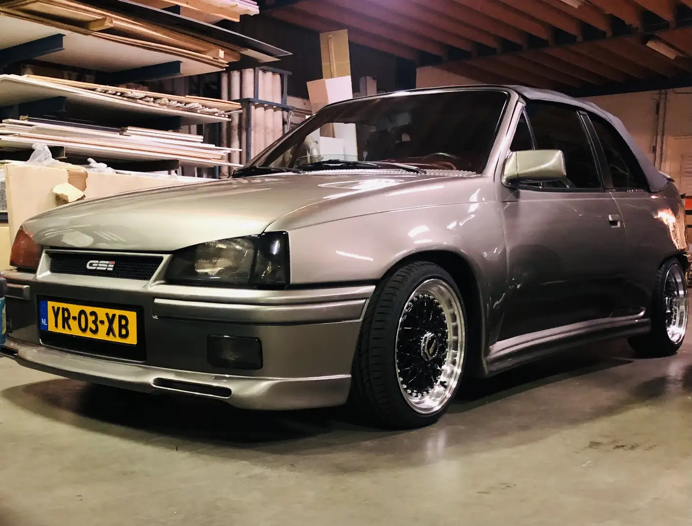 Opel Kadett OPEL KADETT-E- CABRIO C2.0NE GSI Bruin - 1