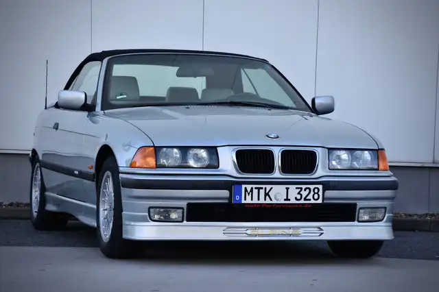BMW 328 i Cabrio ALPINA NEUWAGEN Original 6000 km!!!