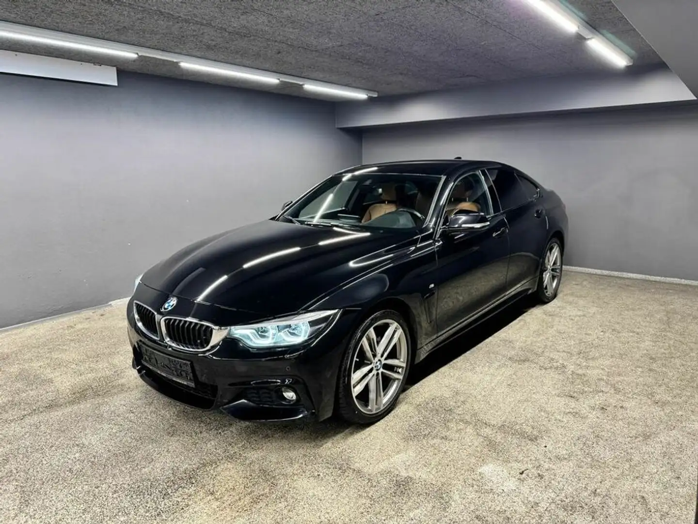 BMW 420 d xDrive M Sport Noir - 1
