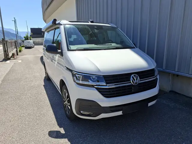 Volkswagen T6.1 California 2.0 TDI Beach Camper 4Motion DSG
