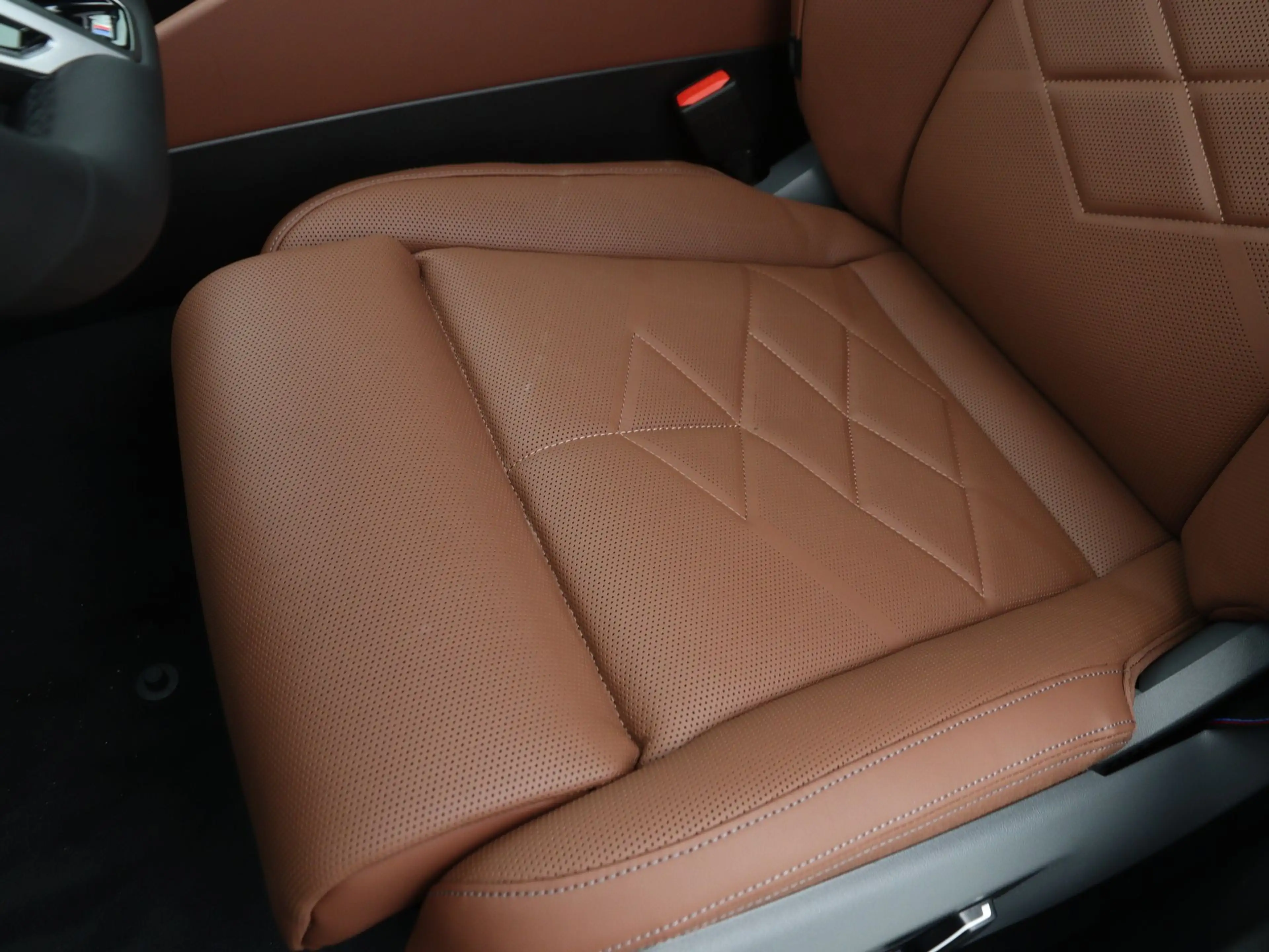 BMW 550 5 Serie Touring 550e xDrive — photo 15