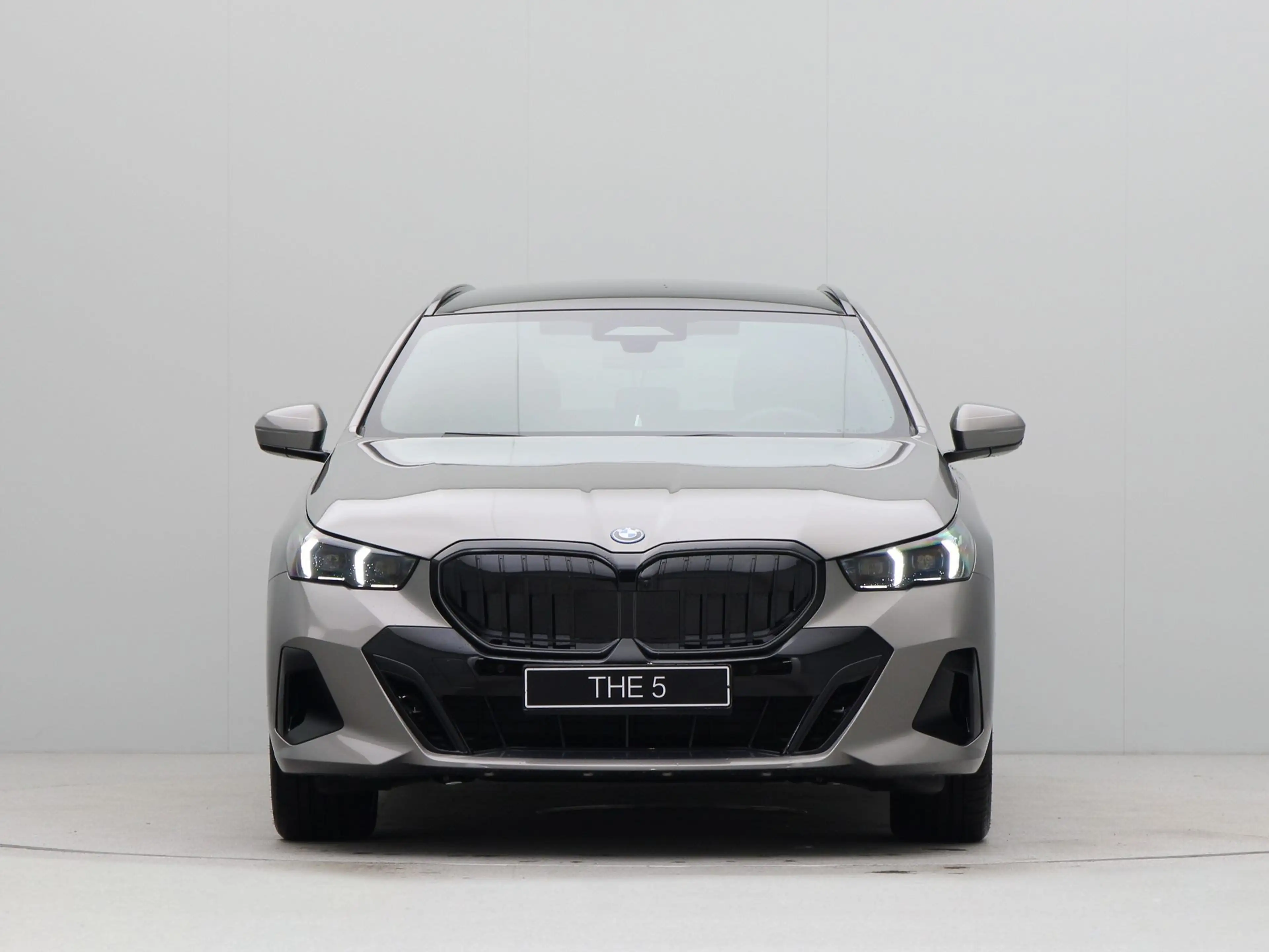 BMW 550 5 Serie Touring 550e xDrive — photo 6