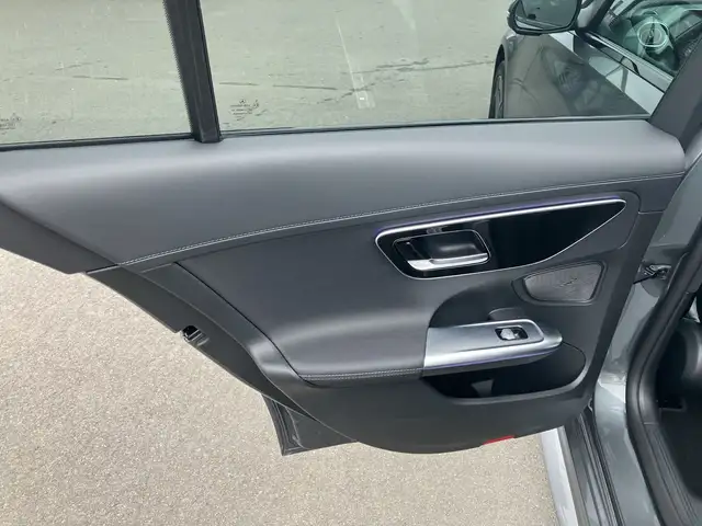 Mercedes-Benz C 300 de 4MATIC T-Modell mit EQ Hybrid Technologie Öster Ansicht 19