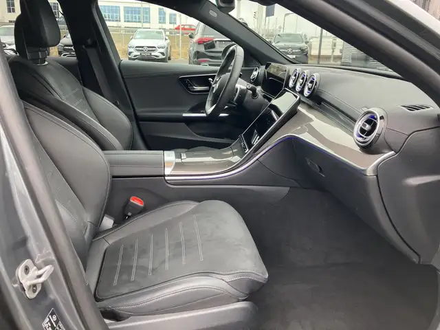 Mercedes-Benz C 300 de 4MATIC T-Modell mit EQ Hybrid Technologie Öster Ansicht 17