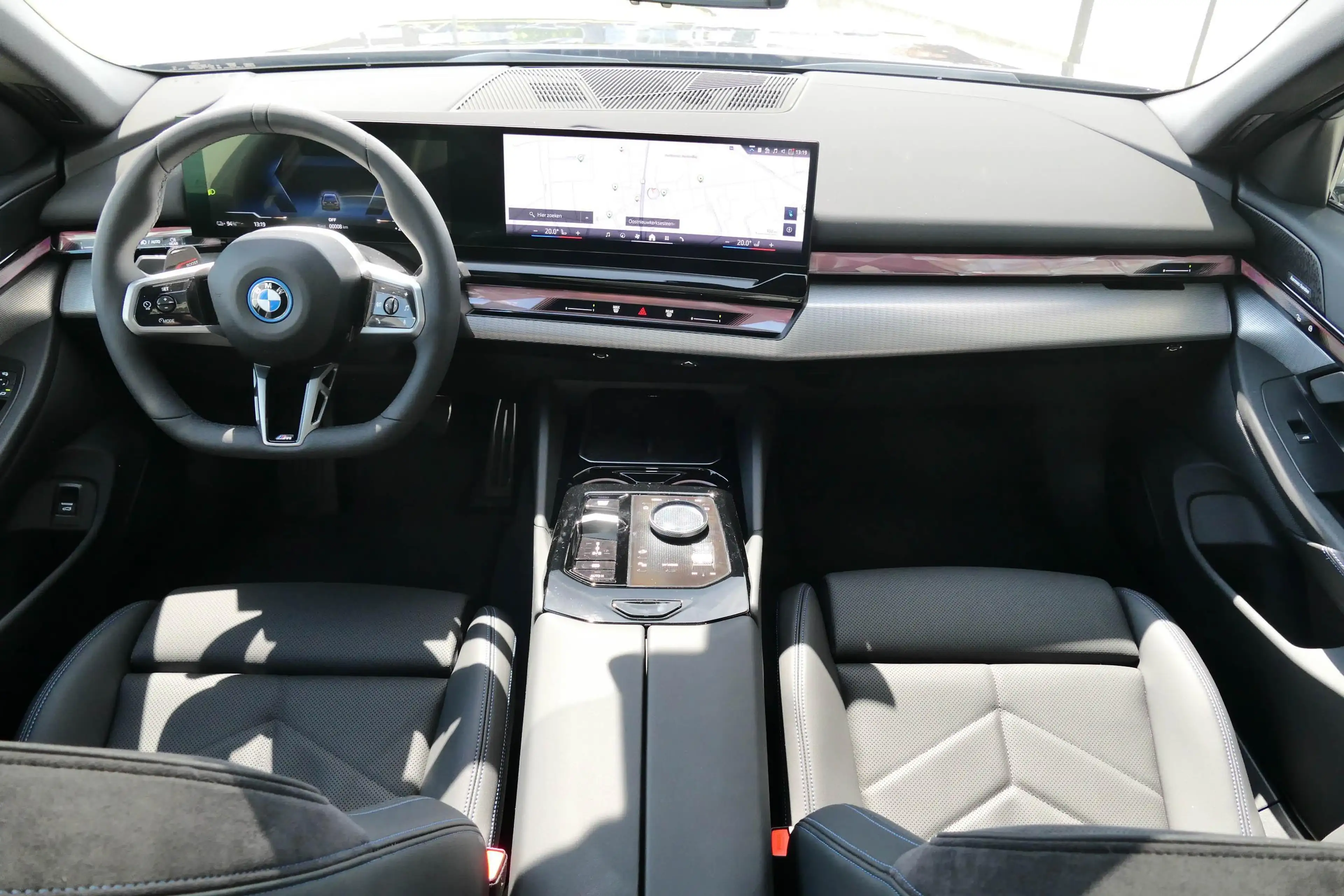 BMW i5 eDrive40 Touring M Sport PRO | — photo 6