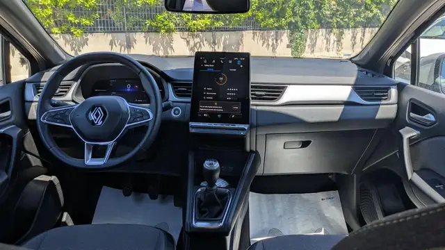 Renault Captur view 10