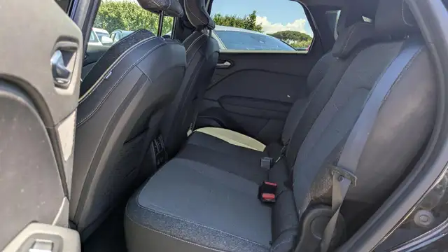 Renault Captur view 15