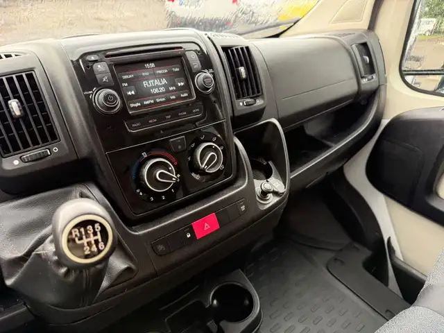 Fiat Ducato view 12