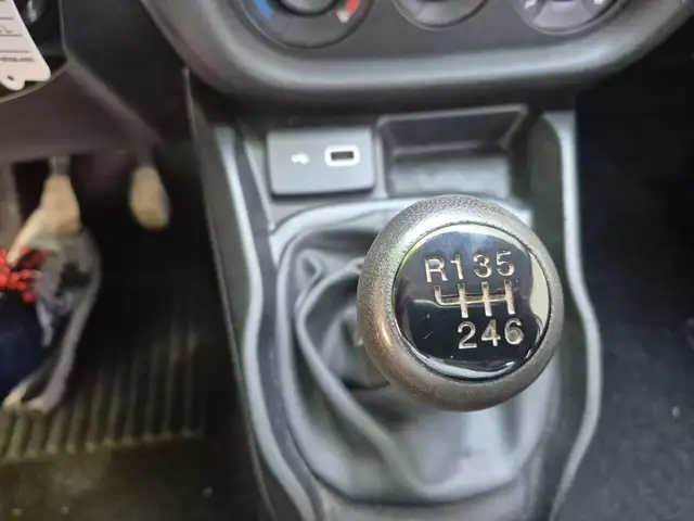 Fiat Ducato view 14