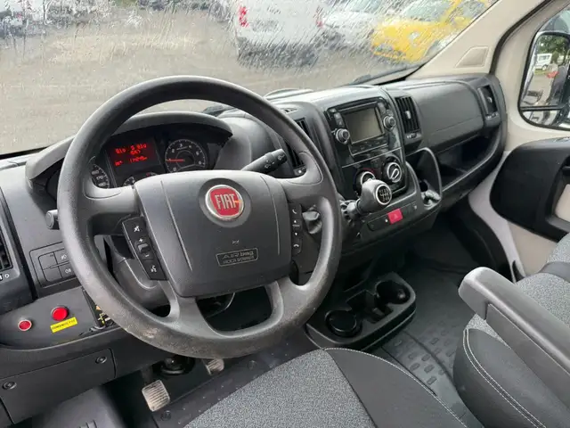 Fiat Ducato view 7