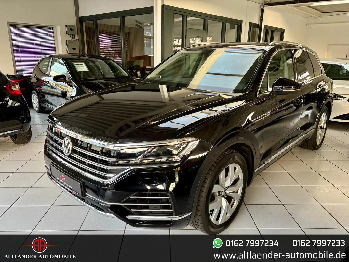 Volkswagen Touareg Elegance 4Motion V6 *Innovision*Pano*AHK Noir - 1