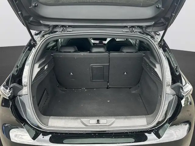 Peugeot 308 view 9