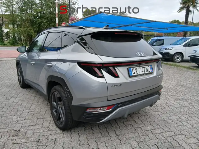 Hyundai Tucson view 2