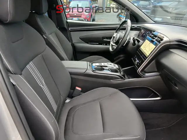 Hyundai Tucson view 16