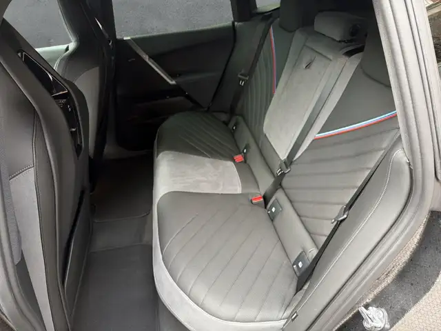BMW Ix view 13