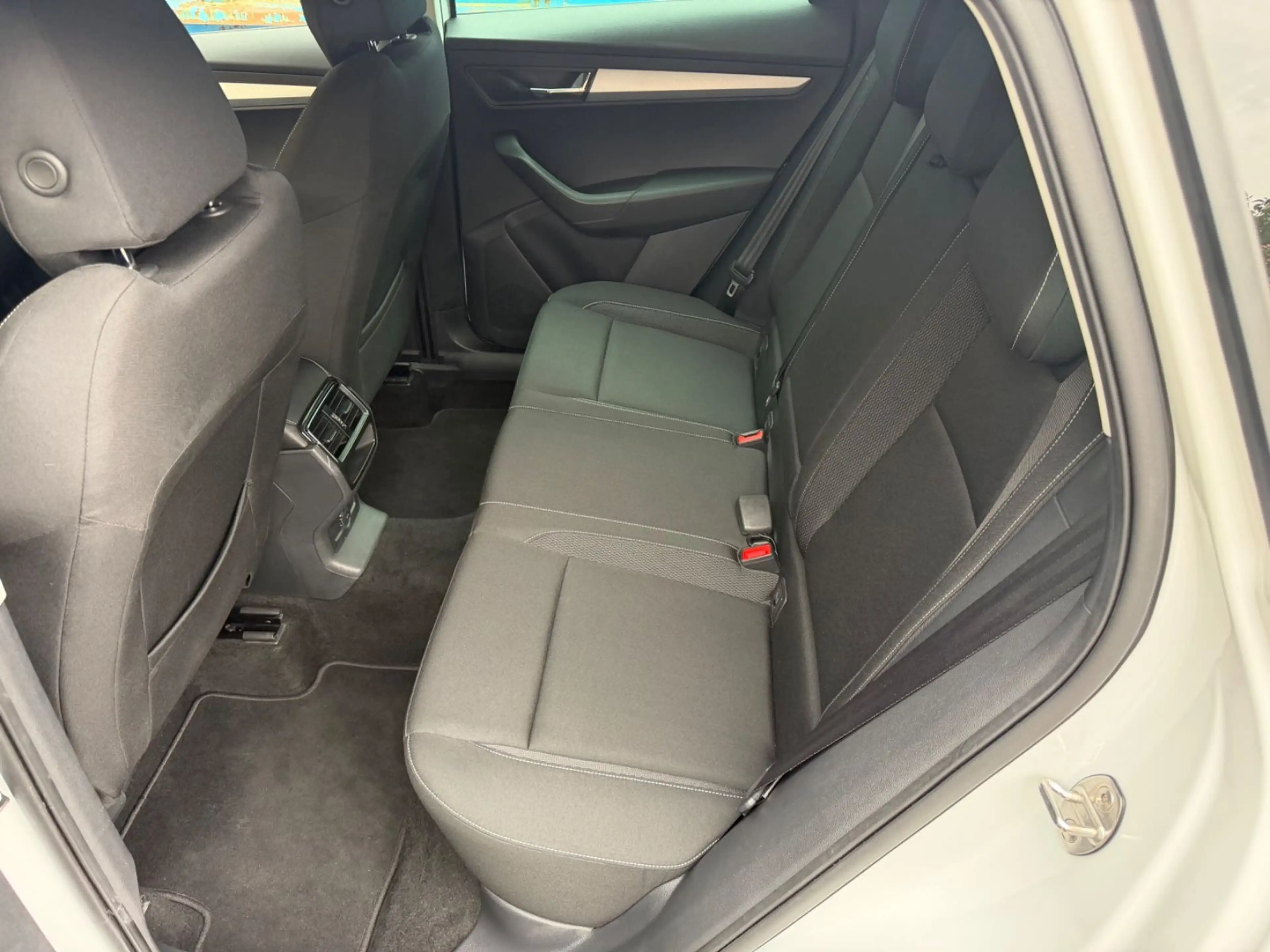 Skoda Karoq Ambition Sitzheizung — photo 15