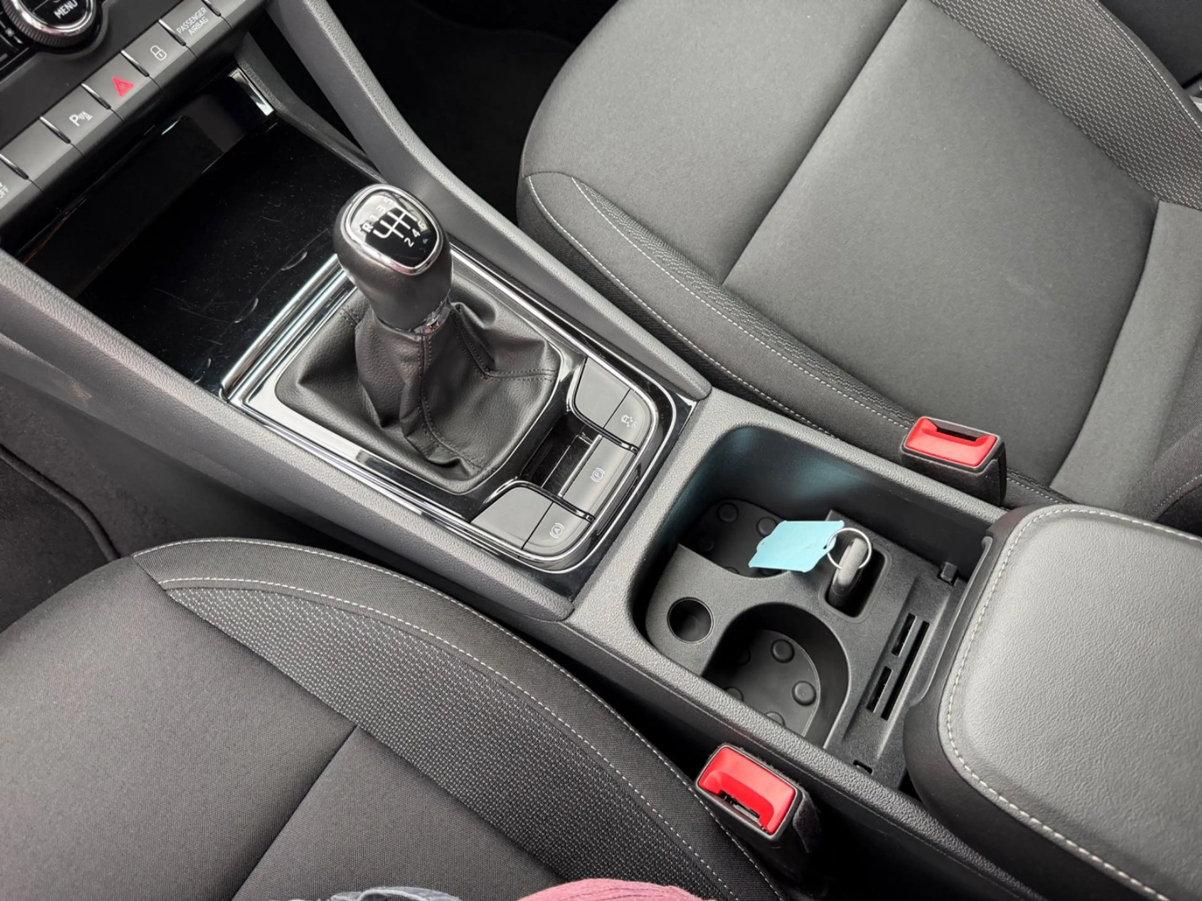 Skoda Karoq Ambition Sitzheizung — photo 13