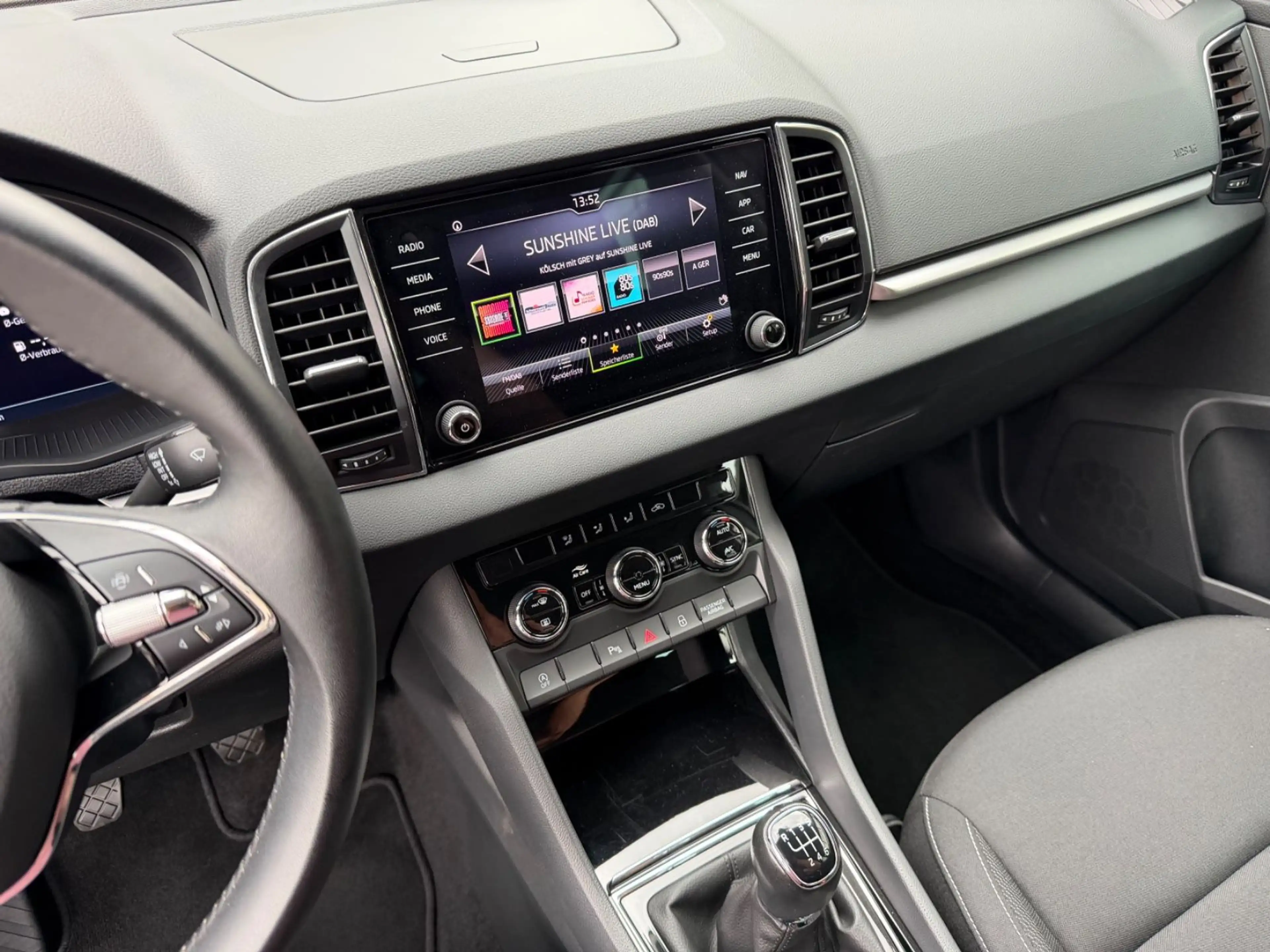 Skoda Karoq Ambition Sitzheizung — photo 11