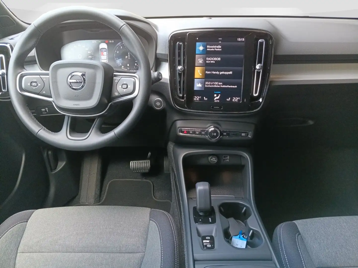 Volvo XC40 B4 2WD Core 360°/Navi/LED Grey - 2