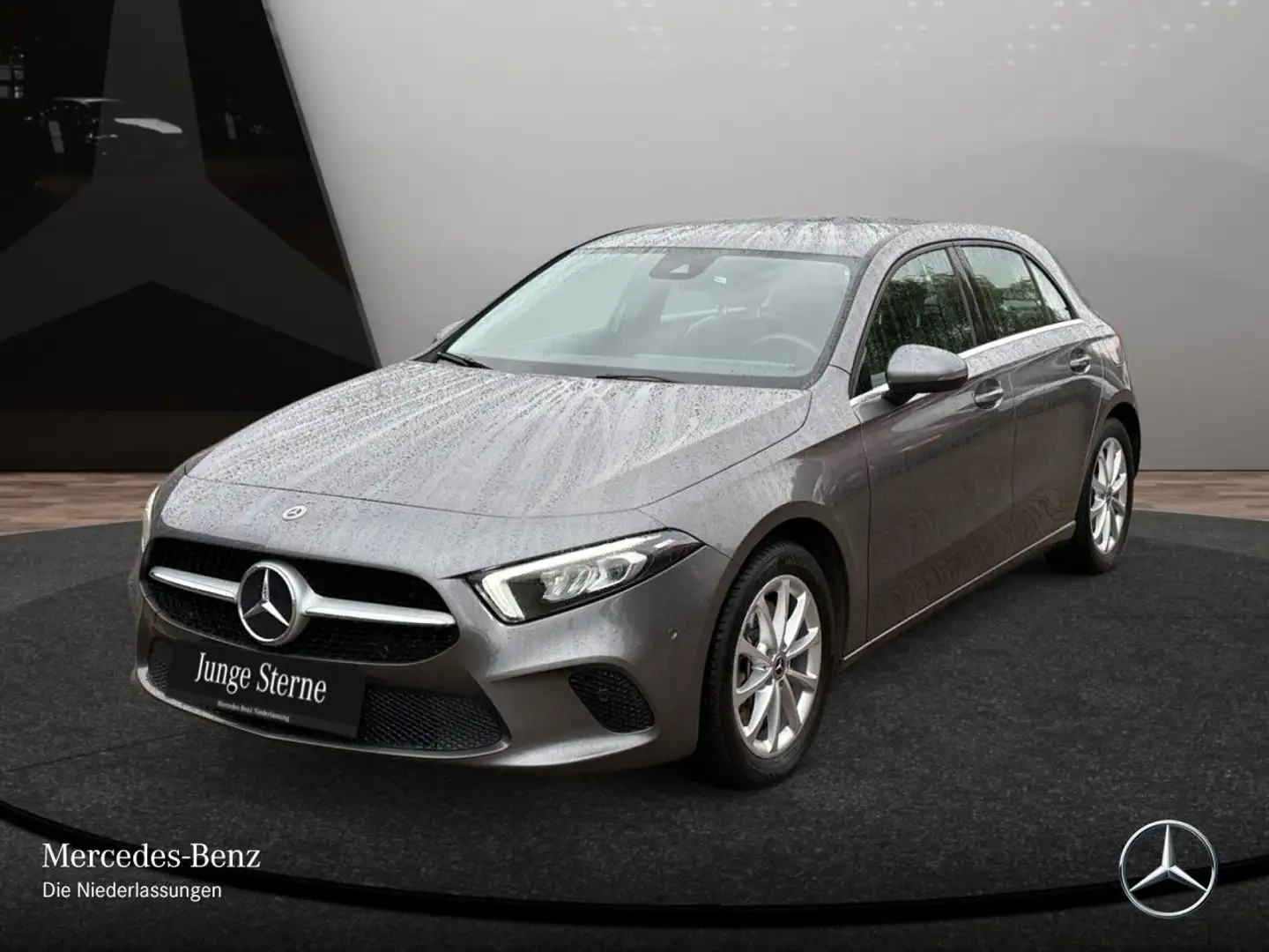 Mercedes-Benz A 250 e STYLE+AHK+LED+KAMERA+8G Grau - 2
