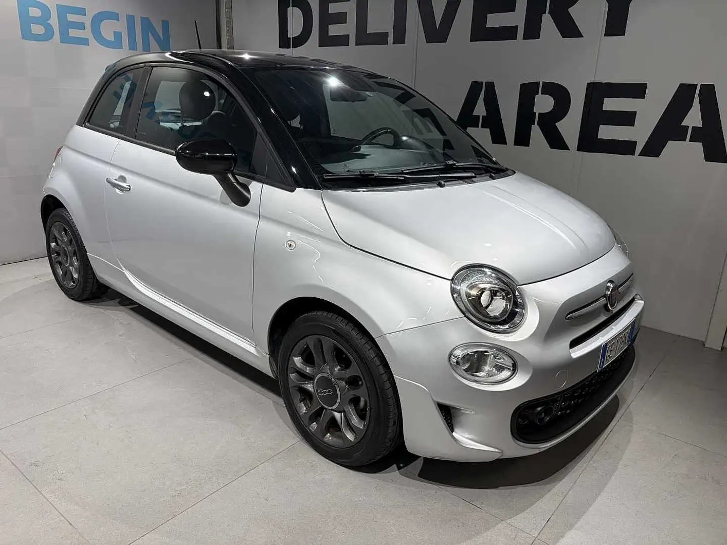 Fiat 500 1.0 Hybrid Sport Grijs - 2