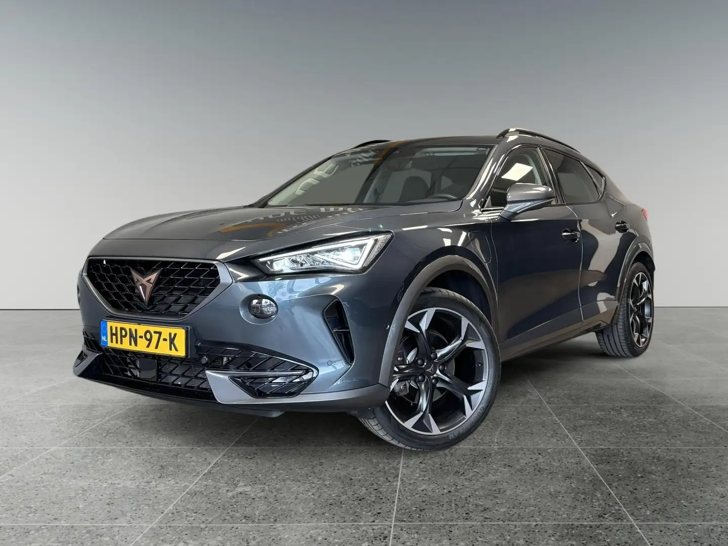 CUPRA Formentor 1.4 TSI Hybrid Navigatie App-connect Trekhaak Grijs - 2