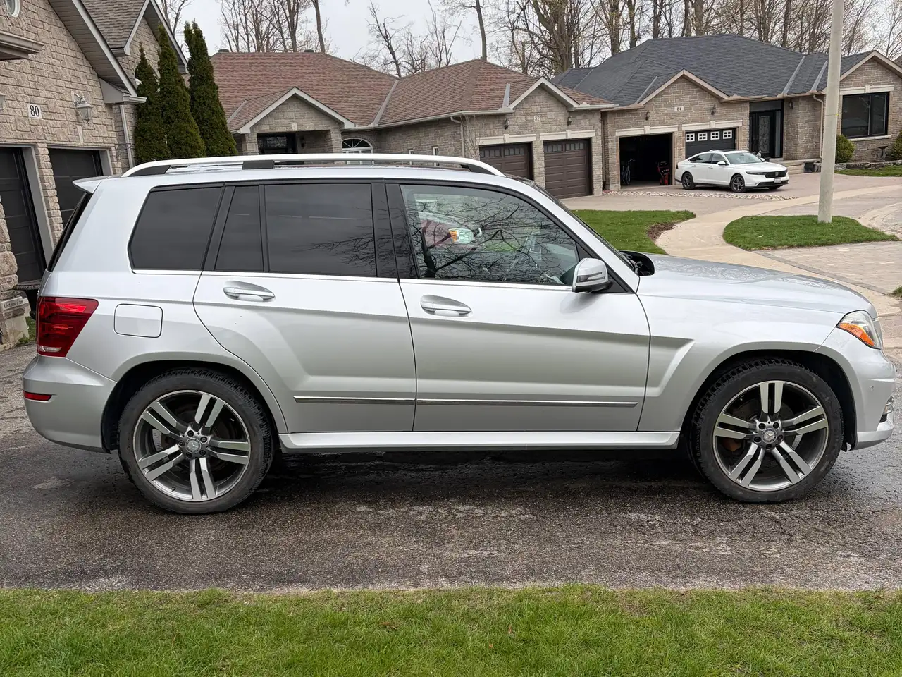 Mercedes-Benz GLK-Class снимка Mercedes-Benz GLK-Class