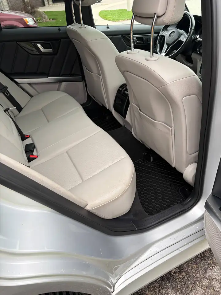 Mercedes-Benz GLK-Class снимка Mercedes-Benz GLK-Class