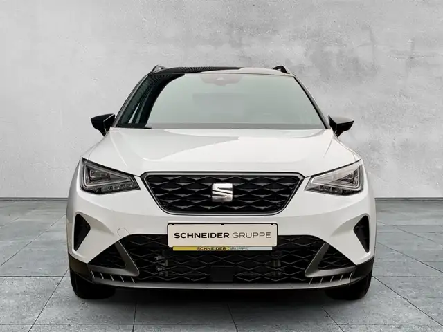 SEAT Arona view 8