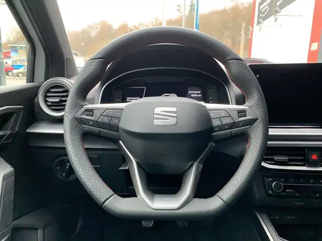 SEAT Arona view 15