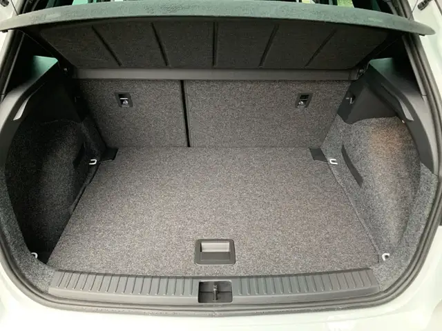 SEAT Arona view 12