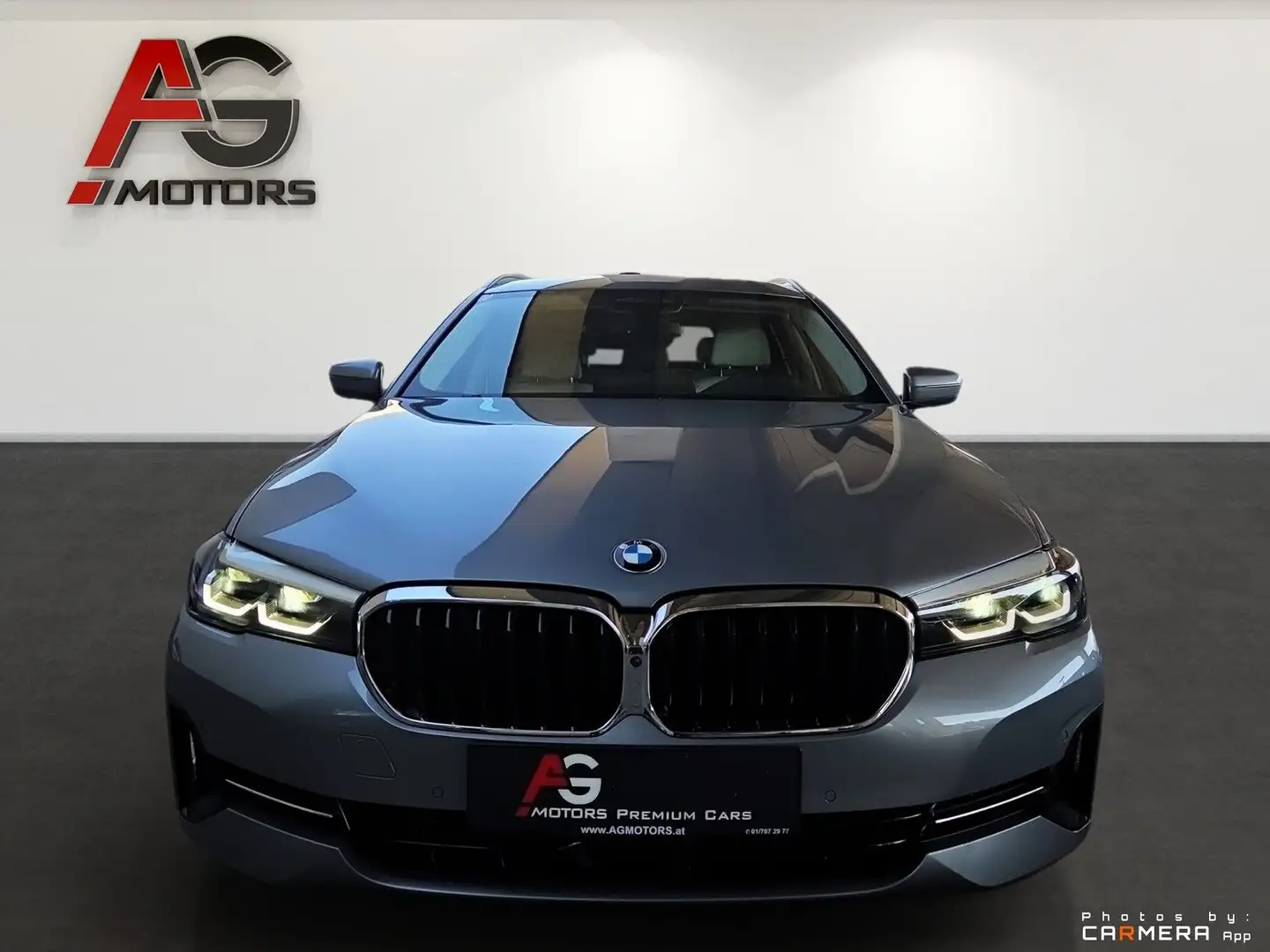 BMW 520 d 48 V Touring xDrive Aut. Grau - 2