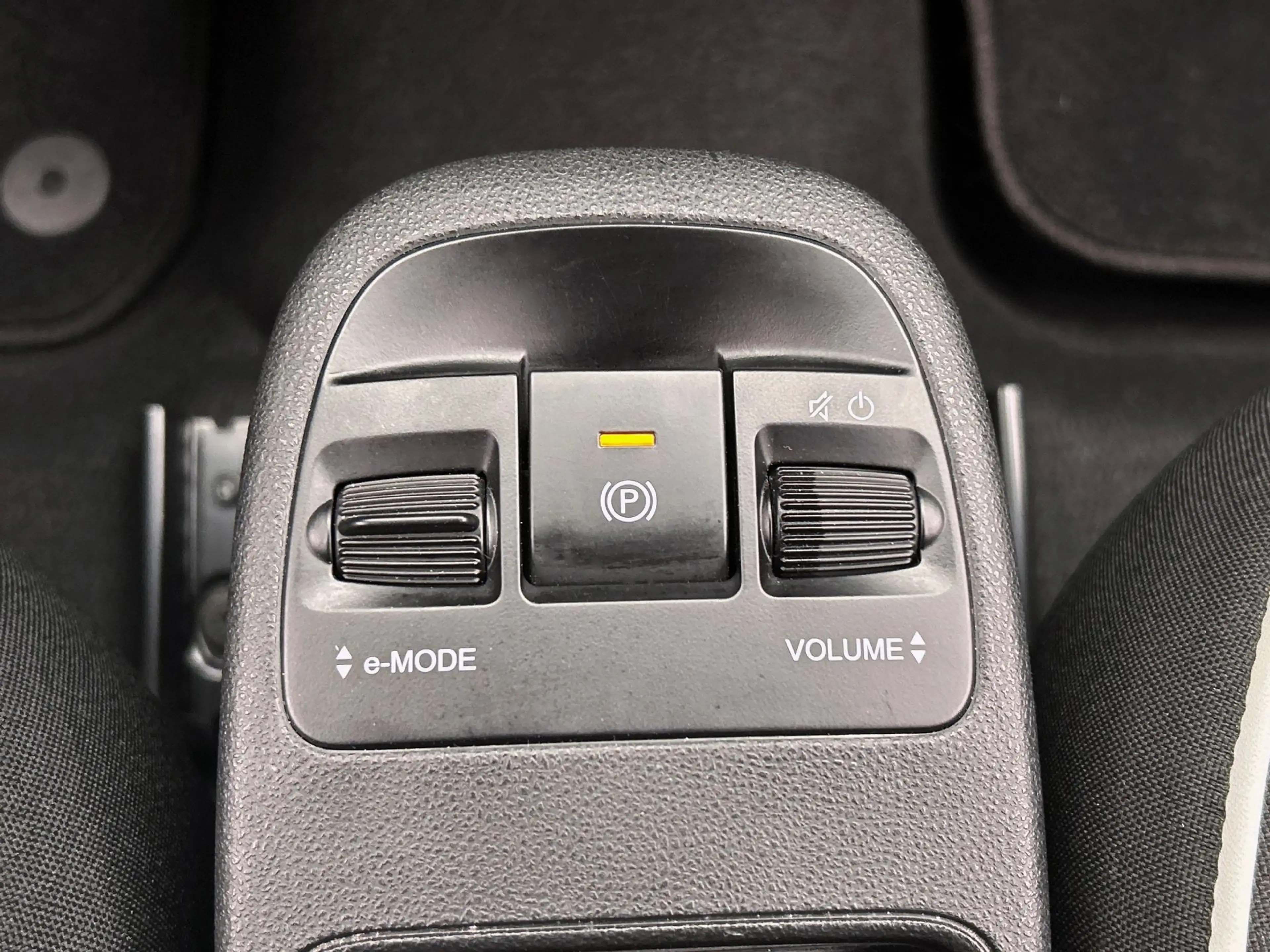 Fiat 500e Icon 24 kWh | Apple/Carplay | Climate/Control | Cr — photo 17