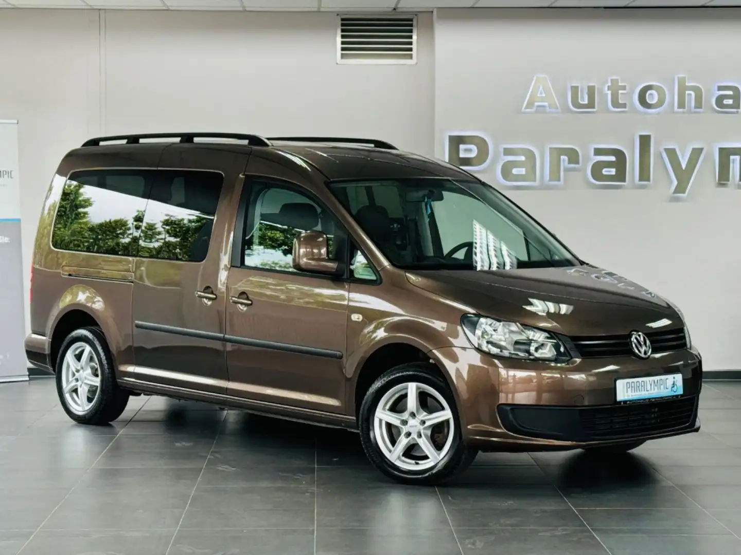 Volkswagen Caddy Maxi DSG Behindertengerecht-Rampe + Sitz Brązowy - 2